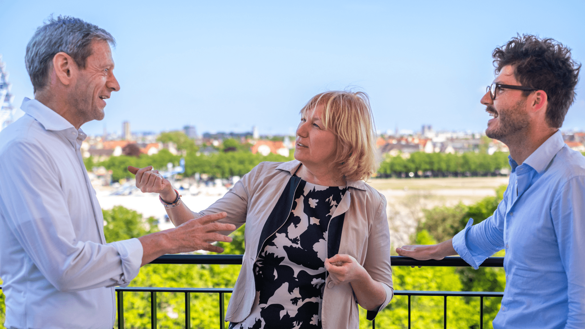 Alexandra Mesmer in Action - Interview mit Führungskräften